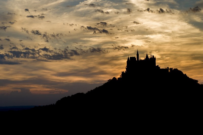 Sonnenuntergang bei der Burg Hohenzollern